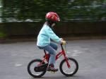 Asigura-i copilului tau protectia pe bicicleta