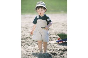 Protejeaza-ti copilul de razele soarelui