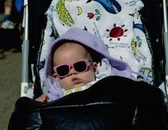 Protectia solara a bebelusului in timpul iernii