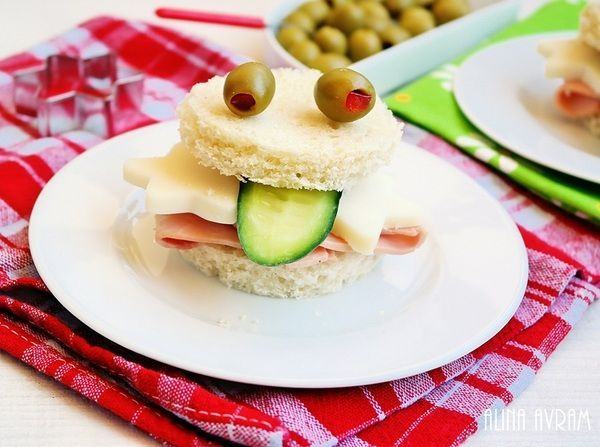 LaColline_Sandvis_Broscuta