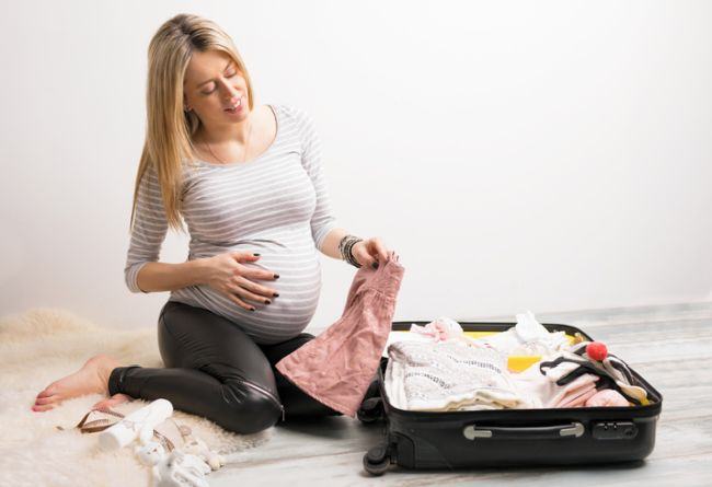 scandal appeal Tighten Ce ar trebui sa contina bagajul de maternitate pentru nasterea prin  cezariana | Copilul.ro