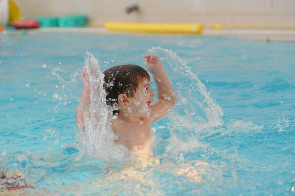 program_bebelusi_mamici